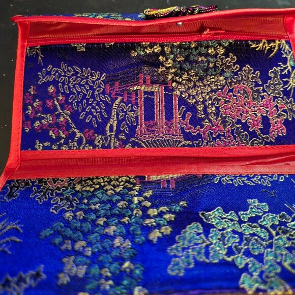 Brand New Asian Wallet - Picture 4 of 4